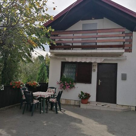 Studio Apartman Barbara Josipdol Dış mekan fotoğraf